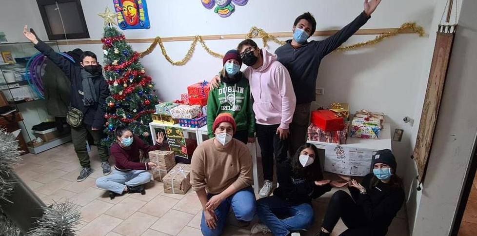 Torna la raccolta delle scatole regalo per i bisognosi 