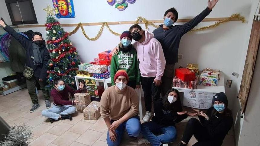 Torna la raccolta delle scatole regalo per i bisognosi