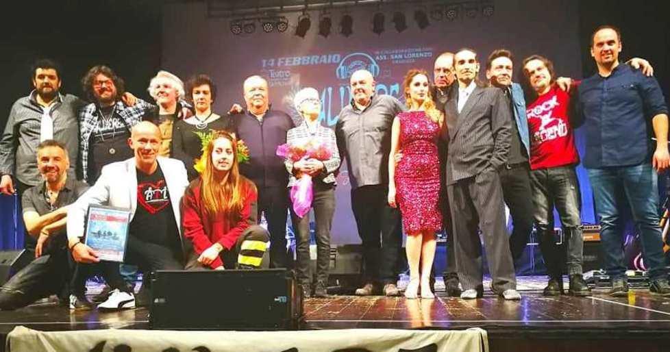 Stasera Alinere al teatro 900