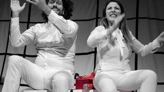 “Camera Chiara”, domani sera va in scena la confusione umana nel comprendersi