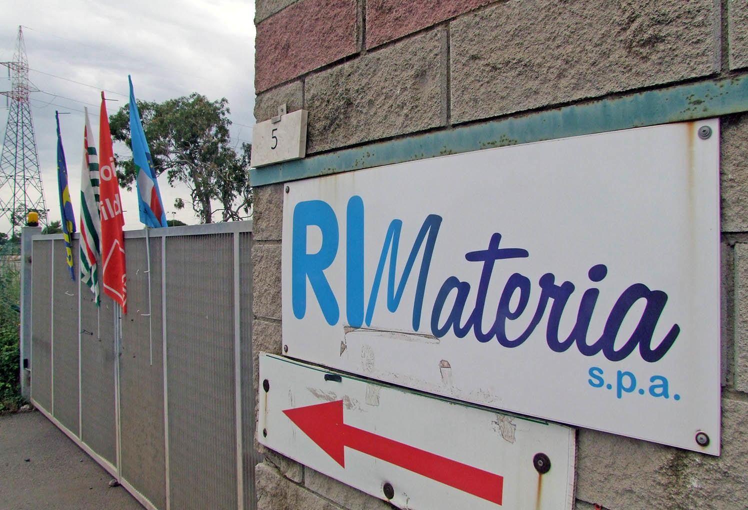 L'ingresso alla discarica di Ischia di Crociano gestita da Rimateria