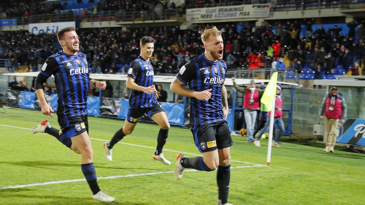 L'esultanza di Sibilli dopo il gol