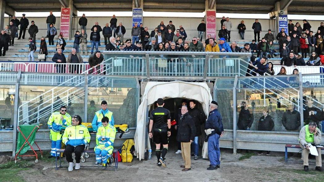 Il Livorno giocherà al Buon Riposo di Seravezza: strade chiuse e divieti per i bar