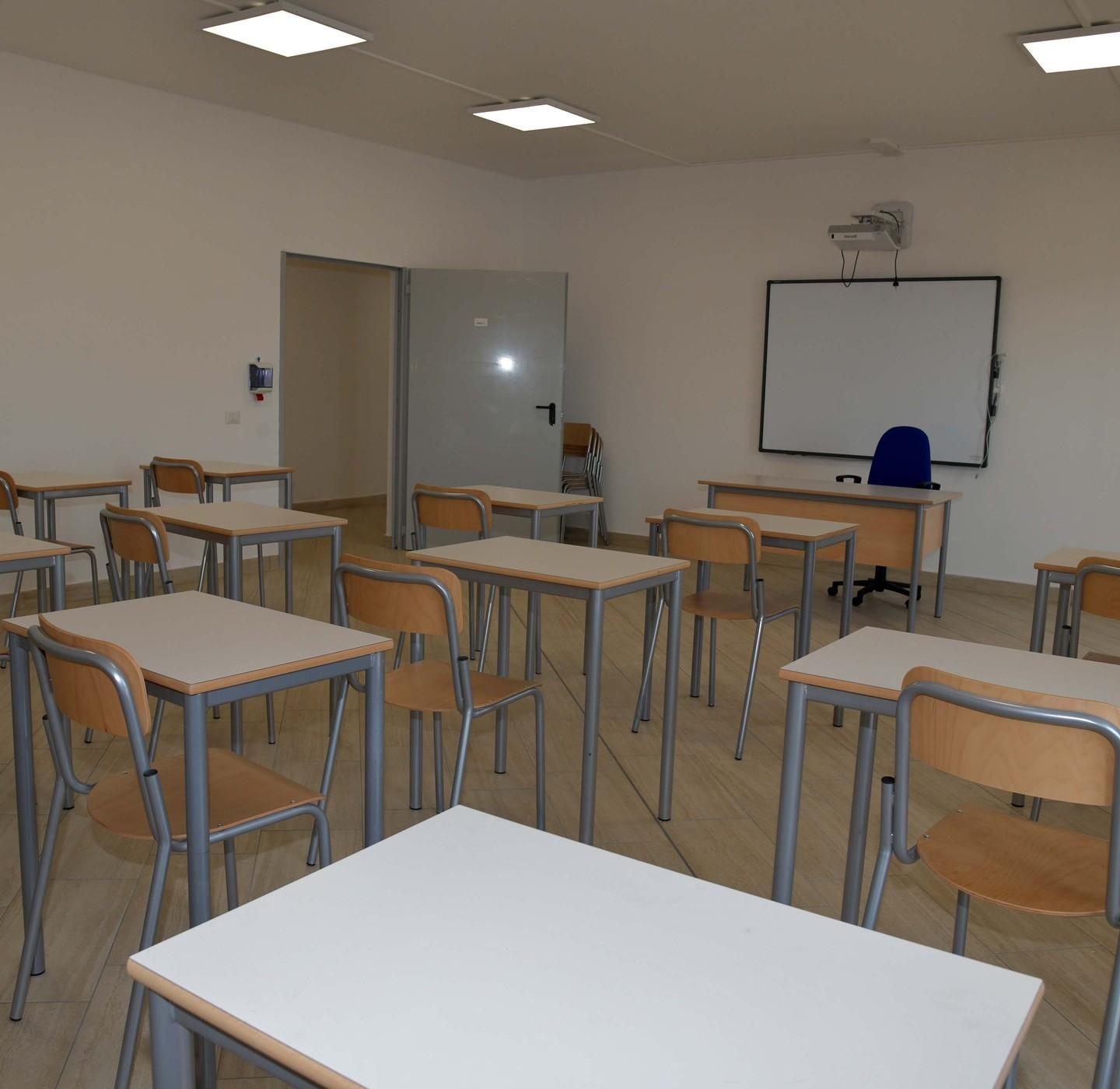 Edilizia scolastica e affitti Meloni incalza la Regione 