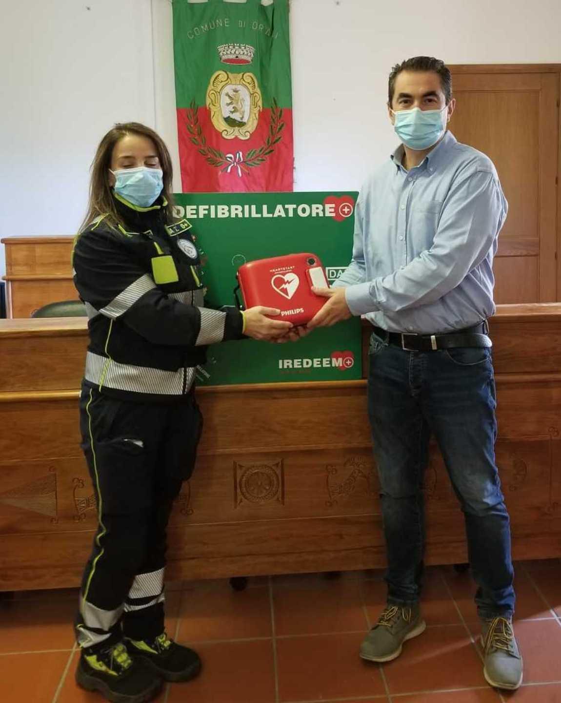 Il Rotary club di Nuoro dona un nuovo defibrillatore a Orani