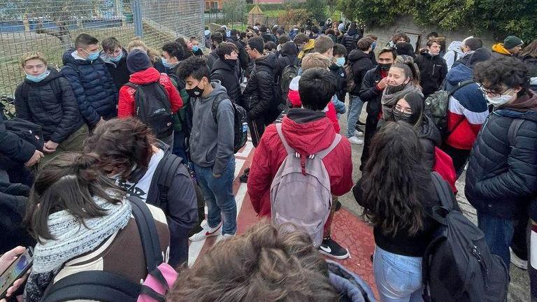 «Caldaia in riparazione, il problema sarà risolto»