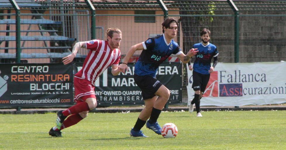La sfida Real Forte-Prato si accende nella ripresa ma termina senza vincitori 