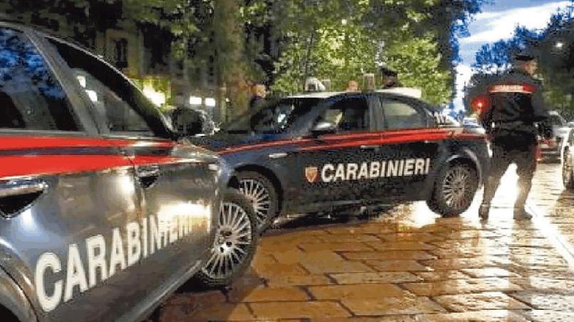 Trentamila euro al sicario per uccidere ex moglie e suocera. Ma il killer si pente e avverte i carabinieri