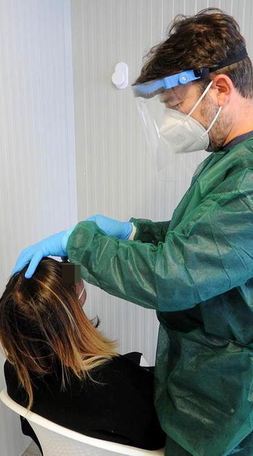 Muore una donna, oltre duemila in quarantena 