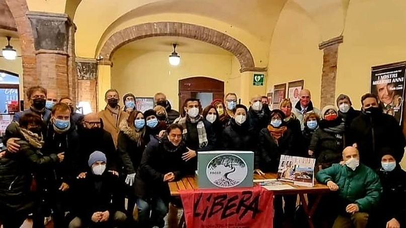 Un pacco alla Camorra per il Natale Ecco i prodotti coltivati nelle terre confiscate a organizzazioni criminali