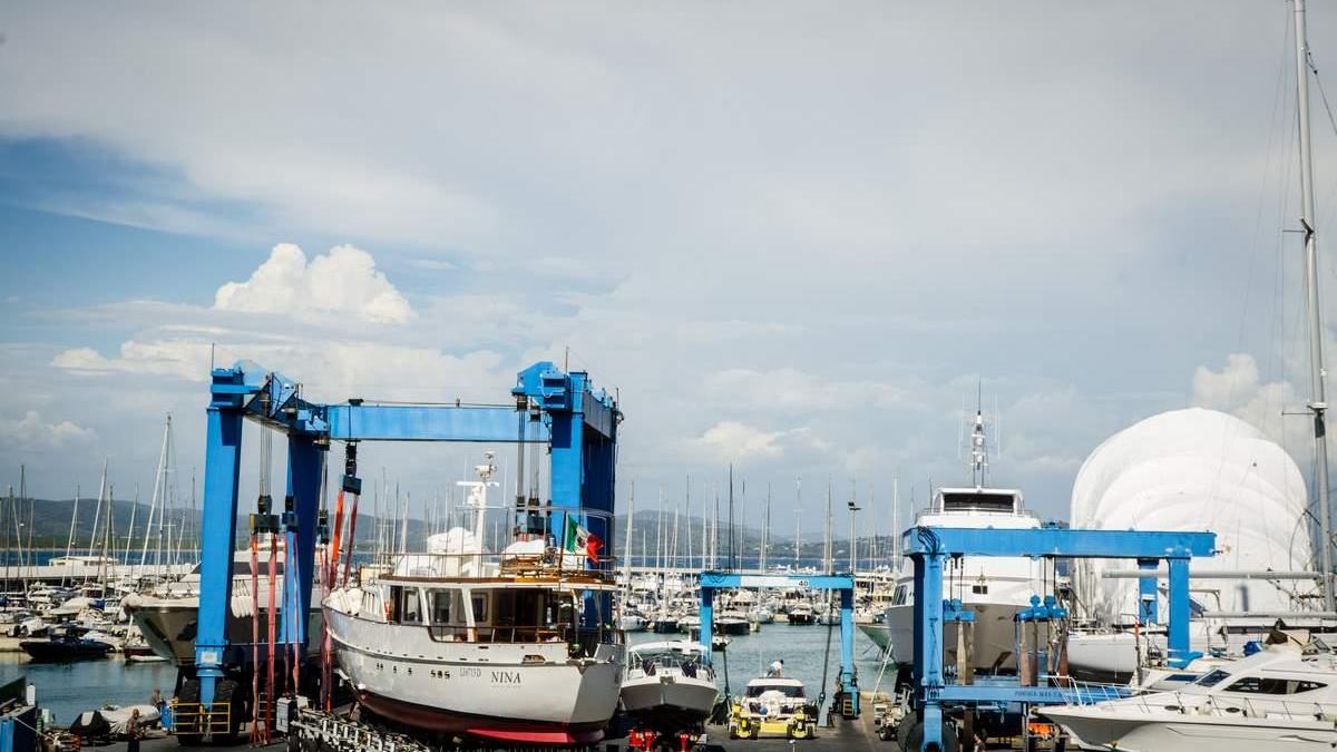 Nautica, due big cercano allestitori e addetti alla qualità