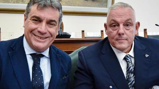 Seri e Vivarelli Colonna, sindaci di Fano e Grosseto: hanno firmato un protocollo in cui promettono di vigilare sulla buona riuscita dell'opera