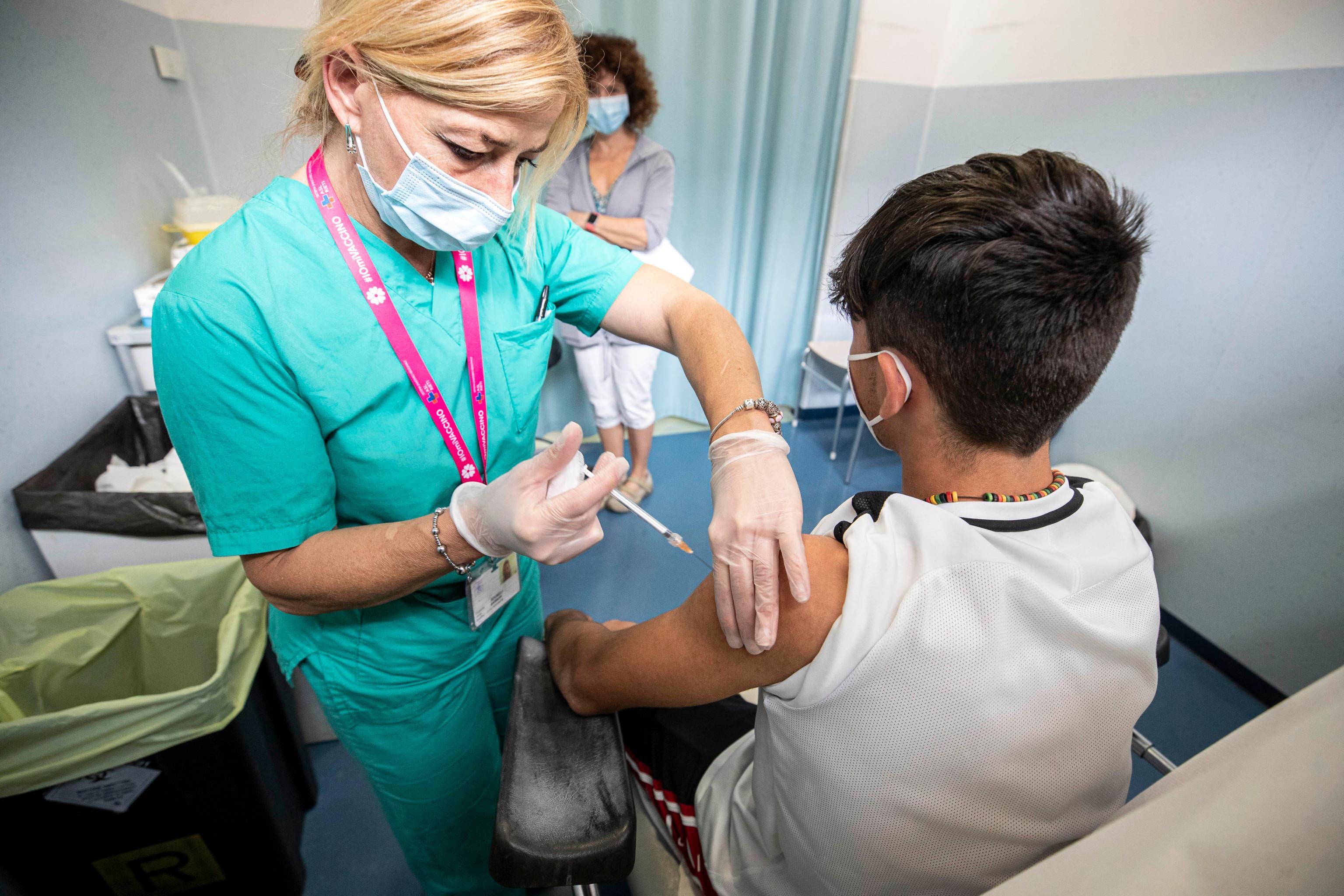 Covid, arrivate in Sardegna 36mila dosi di vaccino pediatrico 