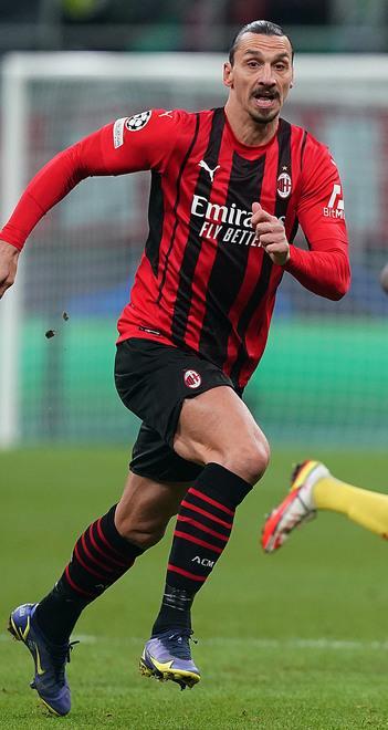 Milan e Napoli, scontro diretto ma con tanti titolari in tribuna