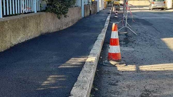 S’incendia il caminetto Salvati dai vicini di casa