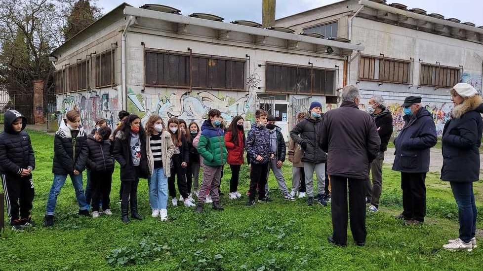 Il Rotary club porta l’acqua nel giardino della Bugiani