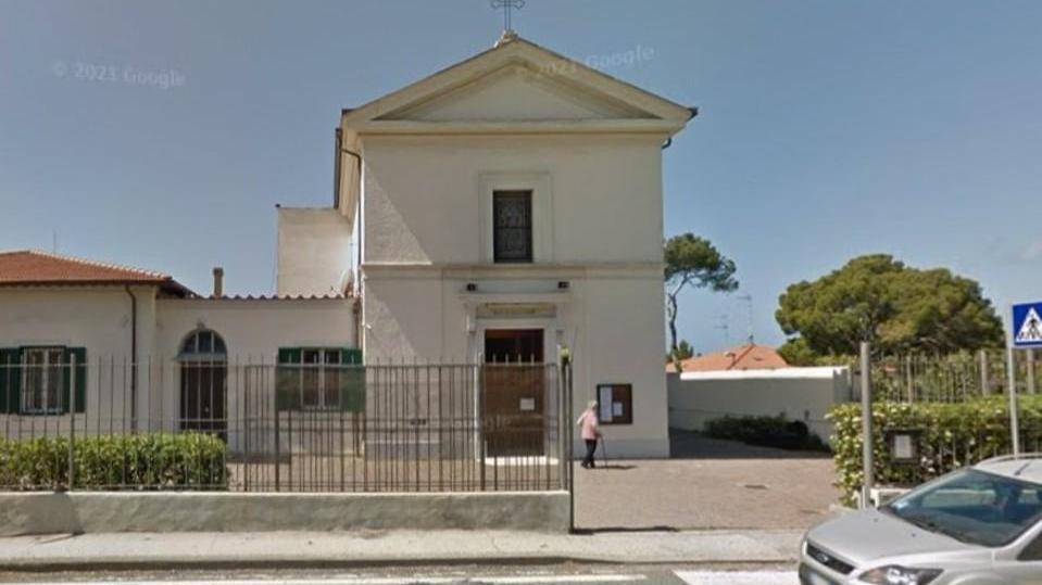 I fedeli in vista del Natale ora pregano su Facebook