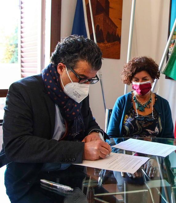 Uno sportello per dare una mano a chi aiuta gli altri