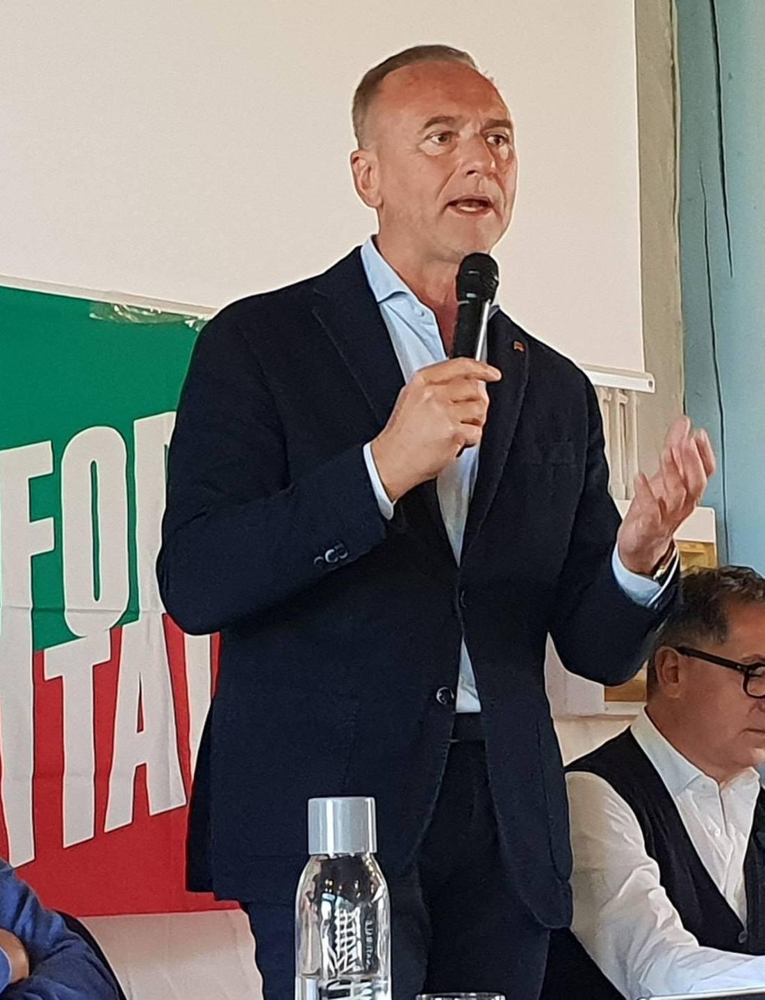 Assolto Ugo Cappellacci 7 anni e mezzo a Simeone 