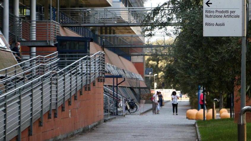 L’ingresso dell’ospedale Versilia