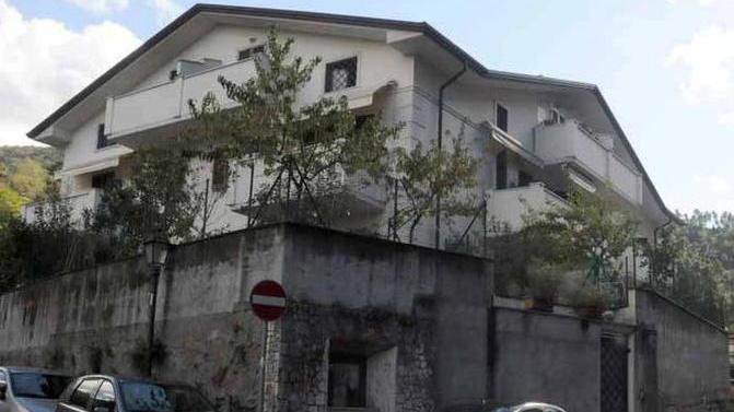 Ottocento famiglie restano senza acqua Divieto di bere per la collina massese