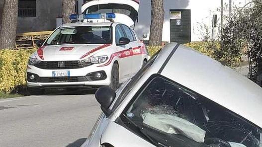 Scontro tra auto a Coltano Uno dei conducenti è grave