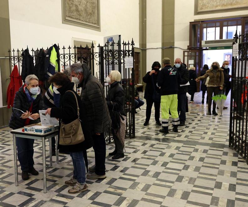 Vaccini ai bimbi, 1.248 le prenotazioni 