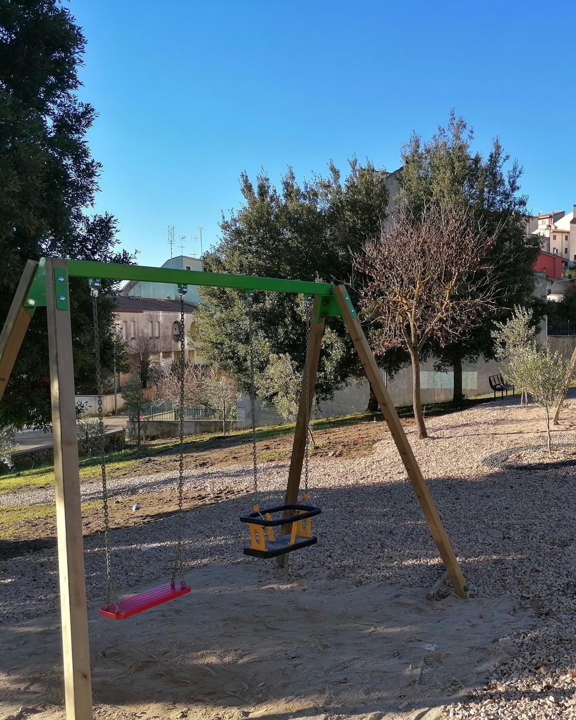 Pattada, piccolo parco giochi comunale a Binza ’e Cheja