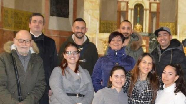 In basilica il primo presepe cantante