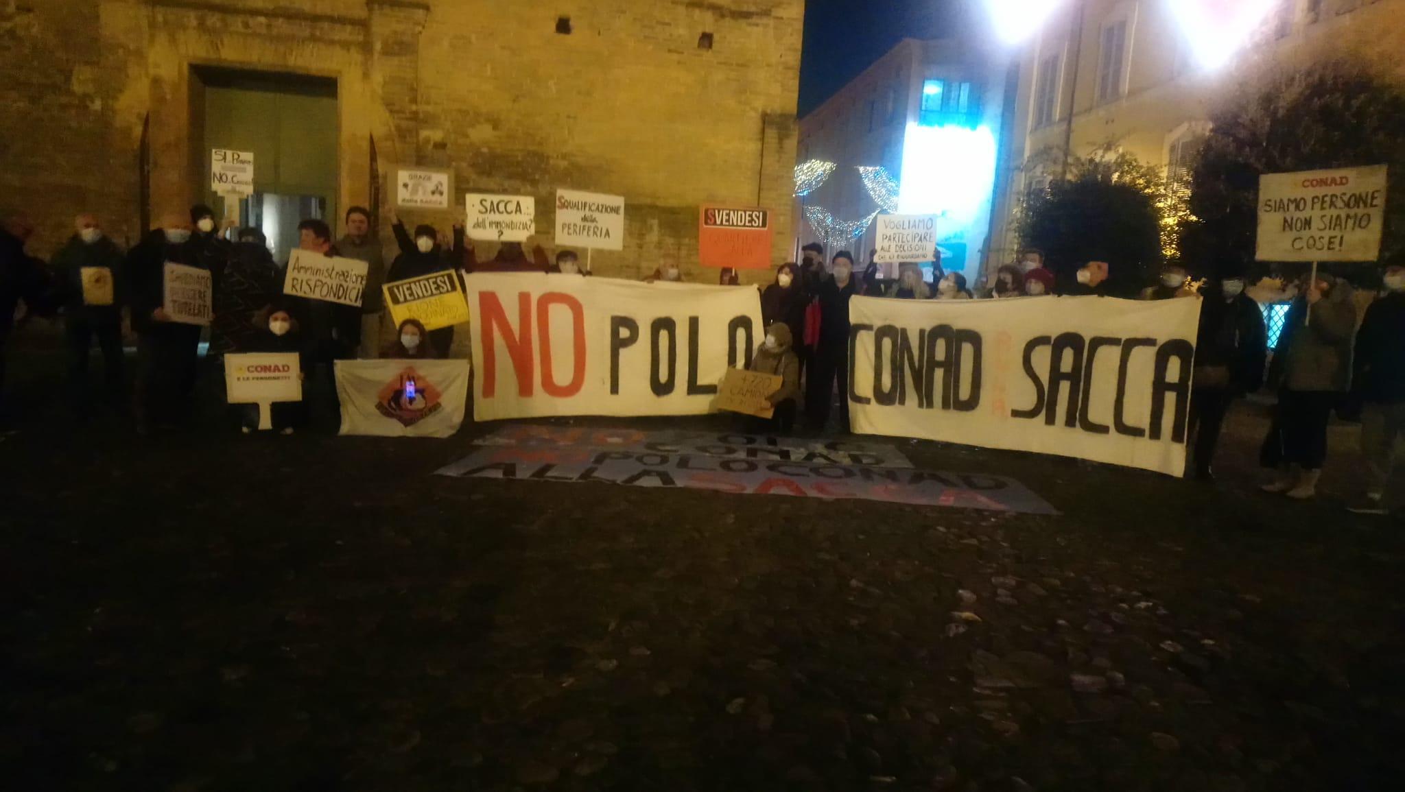 Modena Protesta alla Pomposa: «Nuovo Polo Conad, diritti dei residenti calpestati» 