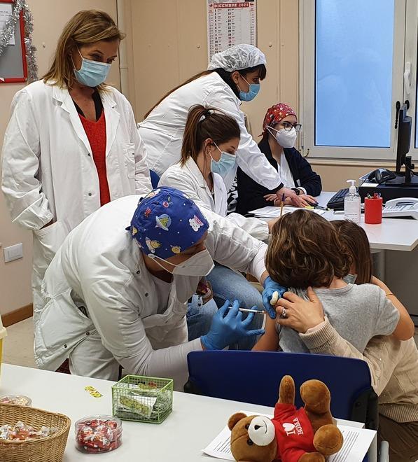 «Paura? Soltanto un po’». I piccoli alla prova vaccino 