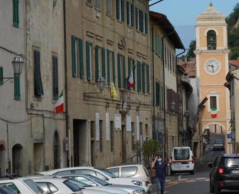 Bollette sbagliate a Palaia: il nome della stessa defunta stampato in tutte le cartelle 