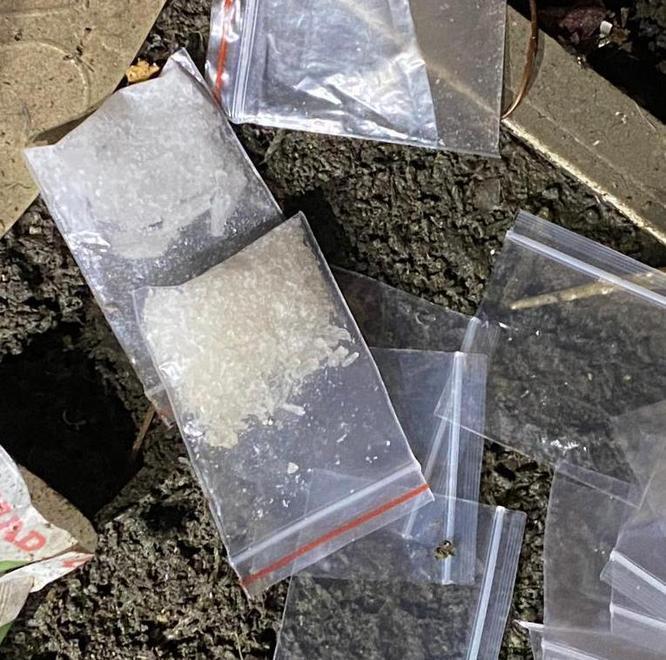 Pisa, fermato un giro di spaccio di “shaboo”, pericolosa anfetamina venduta a 10 euro 