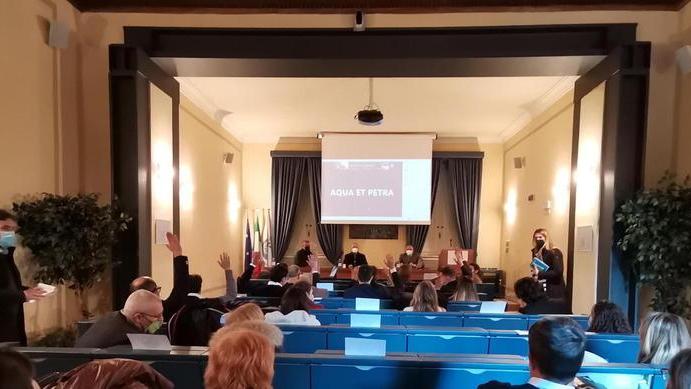 Dai banchi alla cava ecco i primi diplomati del master col Politecnico