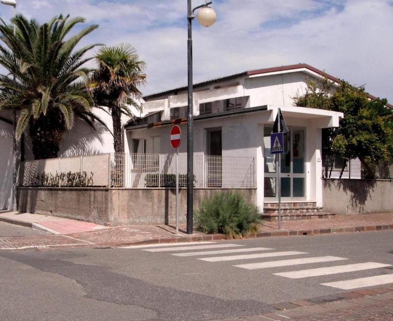 «Studenti e insegnanti positivi al Covid» Chiuse due scuole primarie a Rosignano 