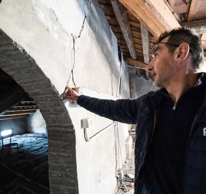 Il cantiere di Castello Lambertini si svela Viaggio sulle tracce del passato che riaffiora