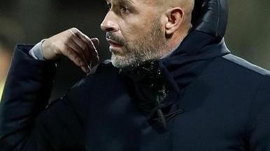 È Milan-Napoli degli assenti Pioli e Spalletti fanno i conti