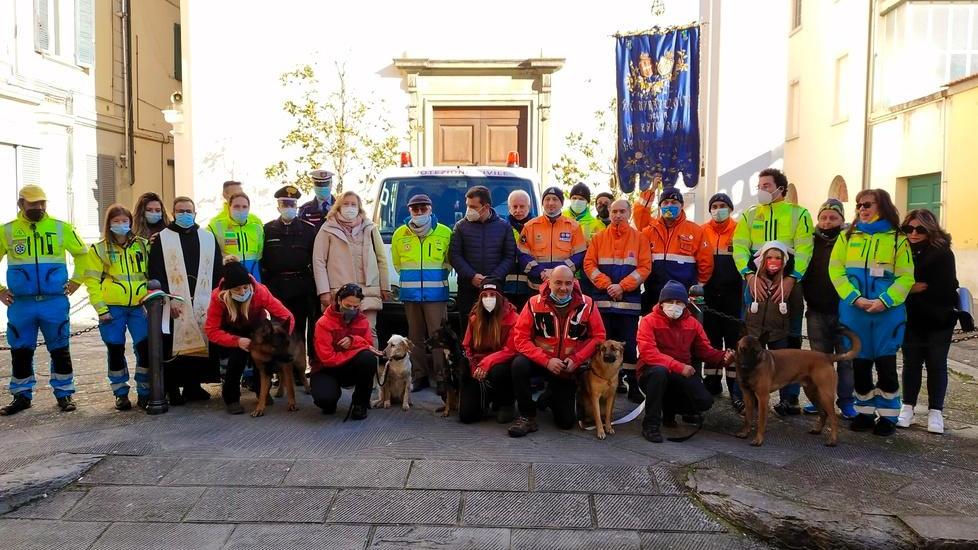 Ora la Misericordia ha un nuovo pulmino per l’unità cinofila