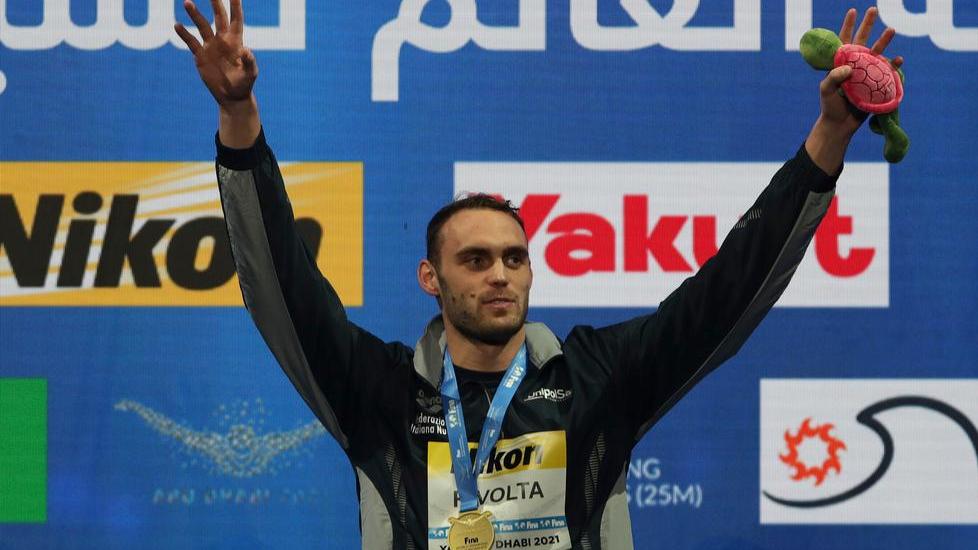 Oro di Rivolta nei 100 farfalla e per l’Italia anche due bronzi