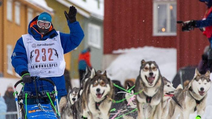 Da Frassinoro in Norvegia coi suoi cani L’affascinante sfida del musher Fontana