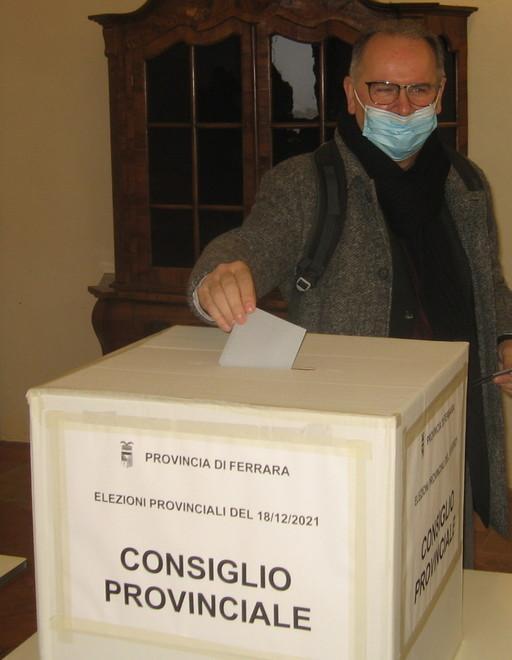 Il centrosinistra vince quasi ovunque in Emilia