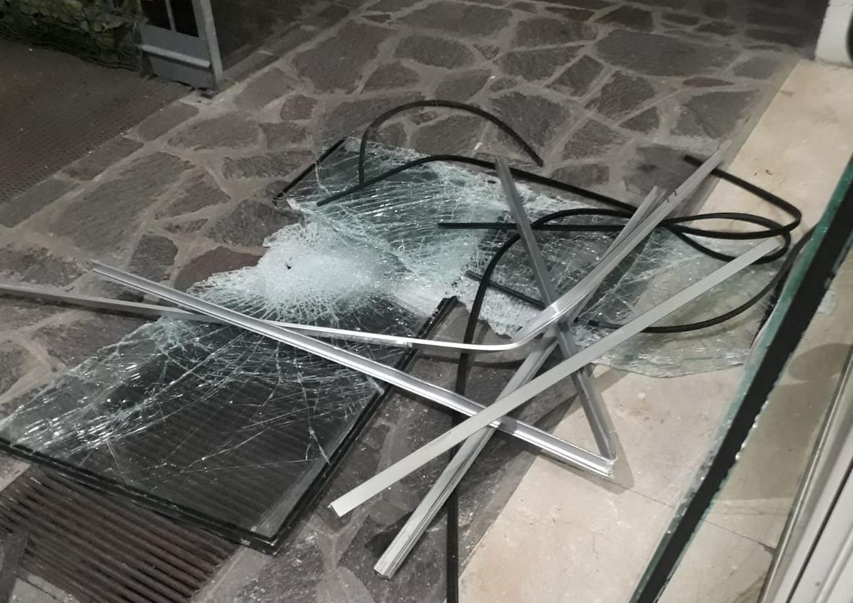 Poviglio: spaccata al bar della stazione di servizio Ego