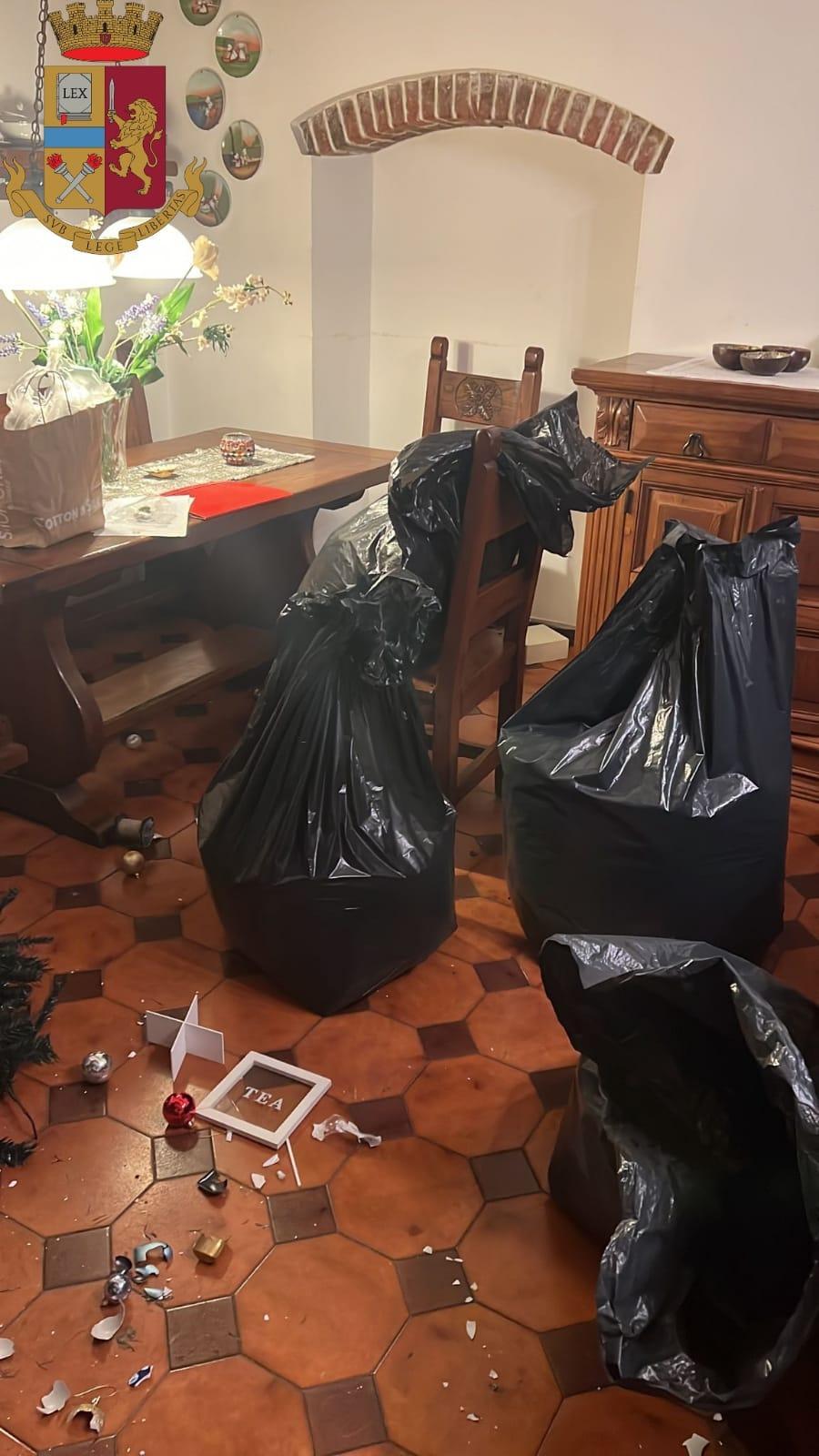 Aveva ottanta chili tra hashish, marijuana e oppio 