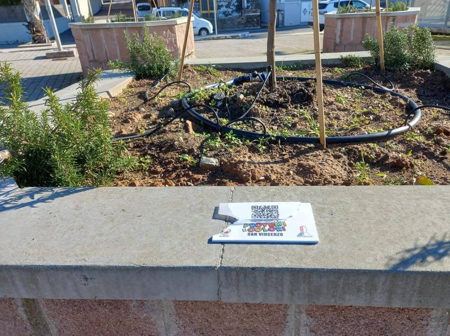 Cartelli rovinati e insegne divelte, il Comune denuncia 