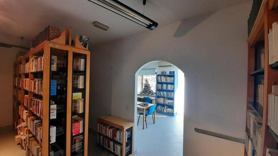 La biblioteca Brignetti riapre oggi alle 16,45 nella nuova sede
