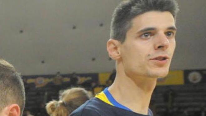 Meno spazio per Persico Il pivot non incide