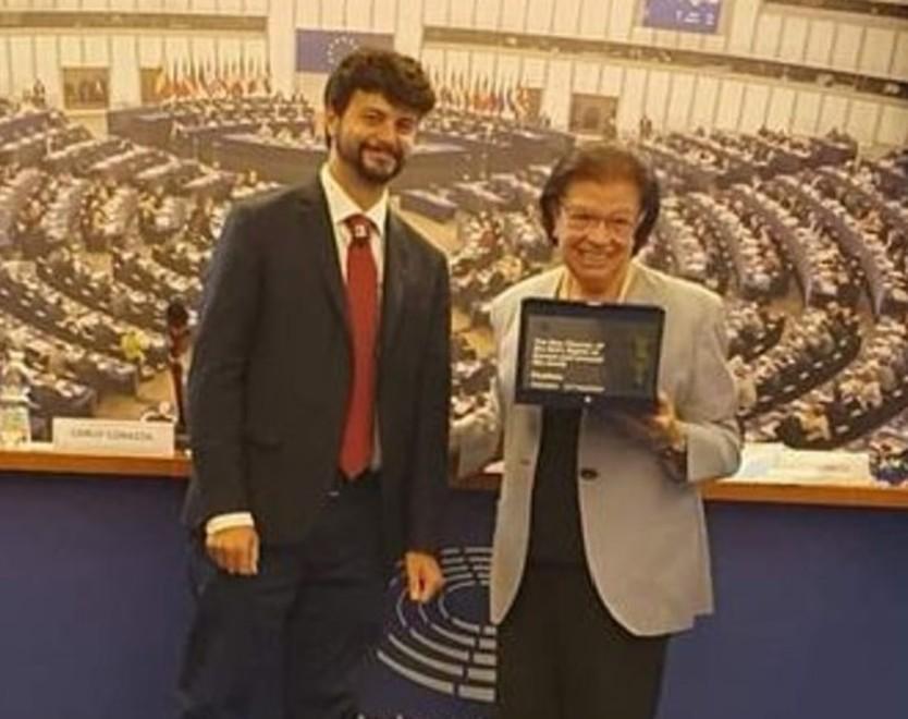 Dal Parlamento Europeo premio a Giuseppina Bombaci 