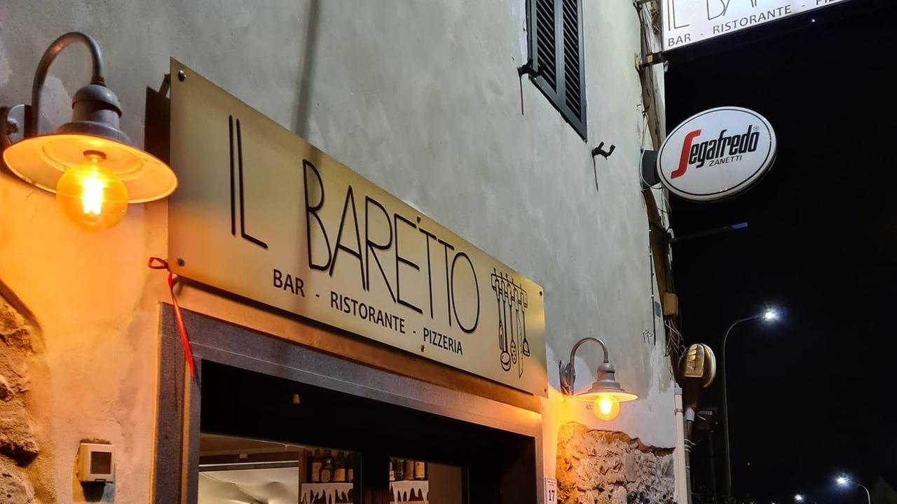 L’esterno del ristorante “Il Baretto” di Gallicano