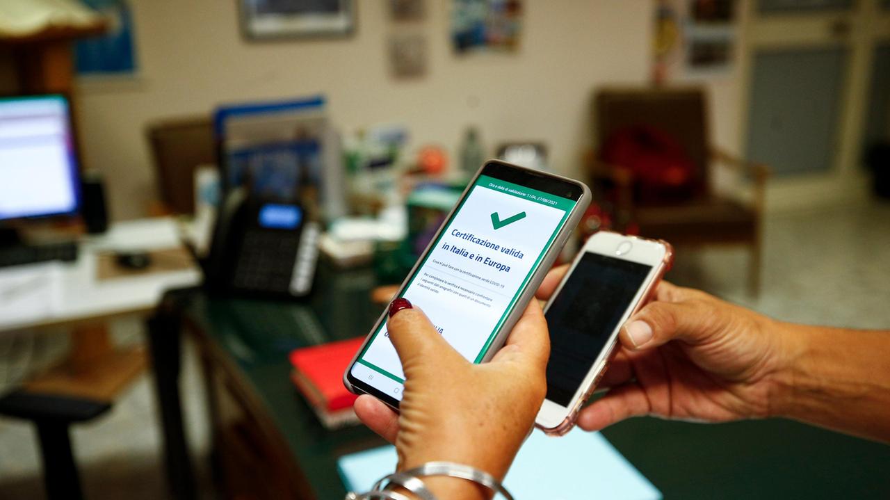 Scuole, falsi malati nel mirino. In Versilia decine di certificati sospetti
