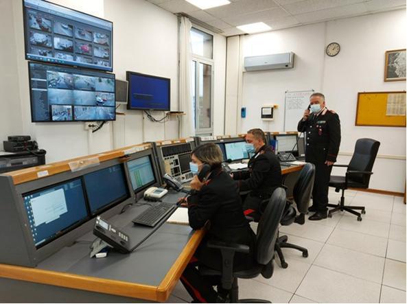 La sala operativa dei carabinieri